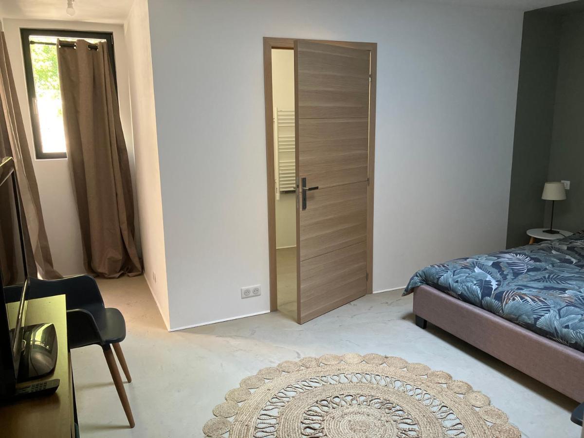 Chambre Avec Petit-Dejeuner En Provence Luberon La Tour-d'Aigues Екстер'єр фото